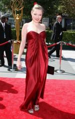 Клэр Грант: 376x594 / 69 Кб