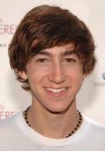 Винсент Мартелла: 281x400 / 20 Кб