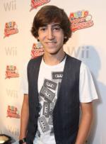 Винсент Мартелла: 297x400 / 25 Кб