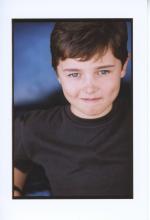 Алекс Феррис: 1401x2048 / 253 Кб