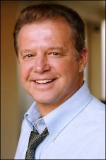 Scott C. Reynolds: 478x720 / 60 Кб