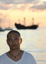 Michael Miranda: 450x627 / 27 Кб