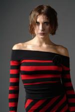 Michelle Lang: 1370x2048 / 225 Кб