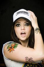 Бренна Рот: 333x500 / 32 Кб