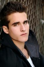 Daniel Samonas: 1364x2048 / 344 Кб