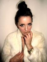 Эшли Грузко: 540x720 / 44 Кб