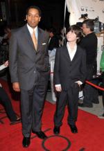 Miko DeFoor: 330x478 / 31 Кб