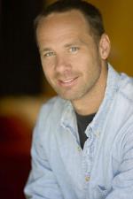 Brian Oblak: 451x676 / 33 Кб