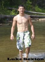 Люк Секстон: 1387x1917 / 376 Кб