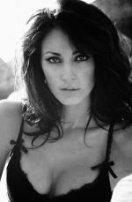 Танита Феникс: 295x450 / 20 Кб