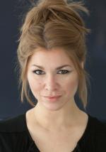 Magda Rodriguez: 927x1317 / 149 Кб