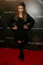 Jennessa Rose: 268x400 / 19 Кб