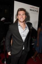 Скотт Иствуд: 267x400 / 18 Кб