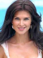 Моника Барладяну: 450x600 / 43 Кб