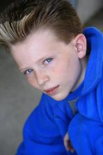 Хантер Джеймс Маккивер: 593x890 / 74 Кб