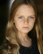 Brighid Fleming: 1638x2048 / 419 Кб