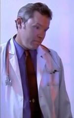 Les Mahoney: 295x470 / 17 Кб