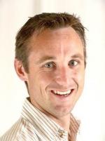 Stephen Hughes: 350x467 / 29 Кб