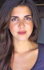 Электра Авеллан: 1294x2048 / 368 Кб