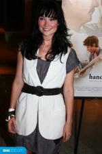 Кристен Рулин: 500x750 / 53 Кб