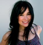 Кристен Рулин: 1990x2048 / 411 Кб