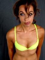 Тэси Серфейс: 1536x2048 / 395 Кб