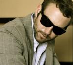 Gunner Wright: 1641x1467 / 315 Кб