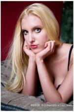 Jeanine Hill: 386x579 / 48 Кб