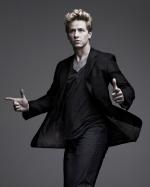 Джошуа Даллас: 1643x2048 / 240 Кб