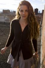 Jean Louise O'Sullivan: 1365x2048 / 293 Кб