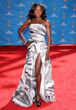 Рутина Уэсли: 1421x2048 / 623 Кб