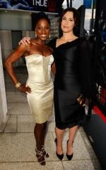 Рутина Уэсли: 252x400 / 26 Кб