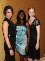 Рутина Уэсли: 297x400 / 28 Кб