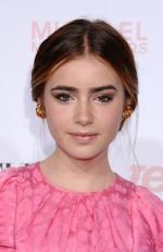 Лили Коллинз: 259x400 / 19 Кб