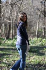 Jamie Teer: 1365x2048 / 381 Кб