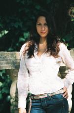 Jamie Teer: 1110x1700 / 383 Кб