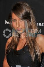 Kayla Laws: 332x500 / 41 Кб