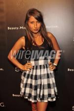 Kayla Laws: 395x594 / 40 Кб