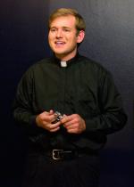 Jay Plemons: 1469x2048 / 491 Кб