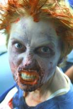 Соня Томпсон: 400x600 / 38 Кб