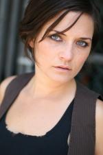 Eileen Reardon: 1365x2048 / 224 Кб