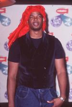 Дэймон Уайанс: 468x691 / 48 Кб