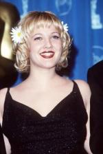 Дрю Бэрримор: 269x400 / 21 Кб