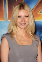 Гвинет Пэлтроу: 1406x2048 / 503 Кб