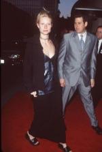 Гвинет Пэлтроу: 270x400 / 16 Кб