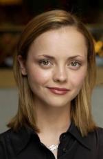 Кристина Риччи: 261x400 / 15 Кб