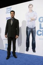 Дейн Кук: 267x400 / 21 Кб