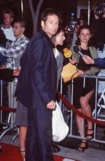 Дэвид Духовны: 260x400 / 26 Кб