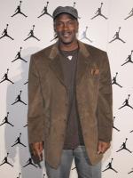 Майкл Джордан: 301x400 / 24 Кб