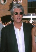 Ричард Гир: 282x400 / 18 Кб